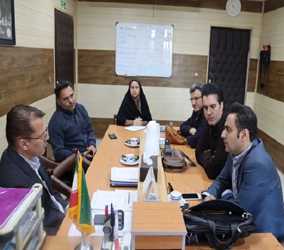 جلسه هم&zwnj;اندیشی هیات رییسه دانشکده بهداشت با رئیس کلینیک ویژه درمانگاه&zwnj;های مطهری و امام رضا(ع) 