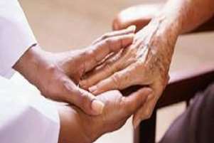 ده نکته کلیدی مراقبت از سالمندان در شرایط جنگ