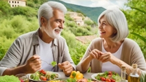 بررسی چالش‌های تغذیه‌ای دوران سالمندی در برنامه «سایبان مهر»